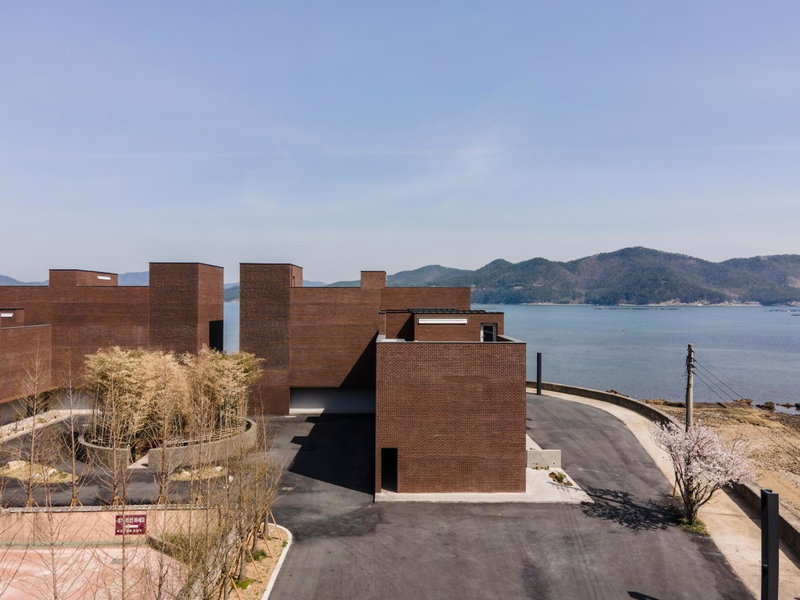 IJE Namhae, Namhae, 대한민국