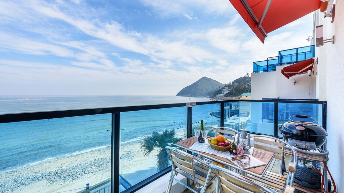Roses Pool Villa D, 대한민국