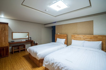 Hotel Maple, Jeju City, South Korea