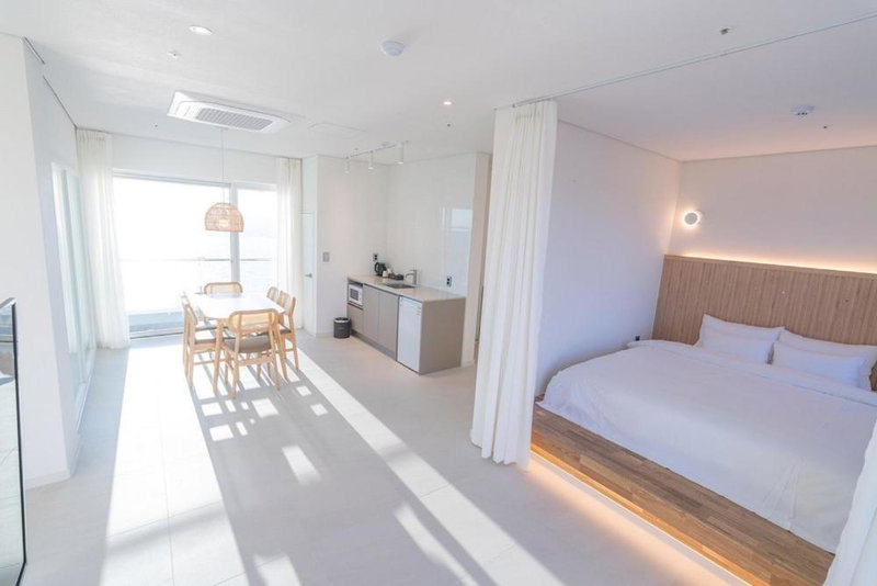 Boryeong I-Ocean Pool Villa, Boryeong, 대한민국