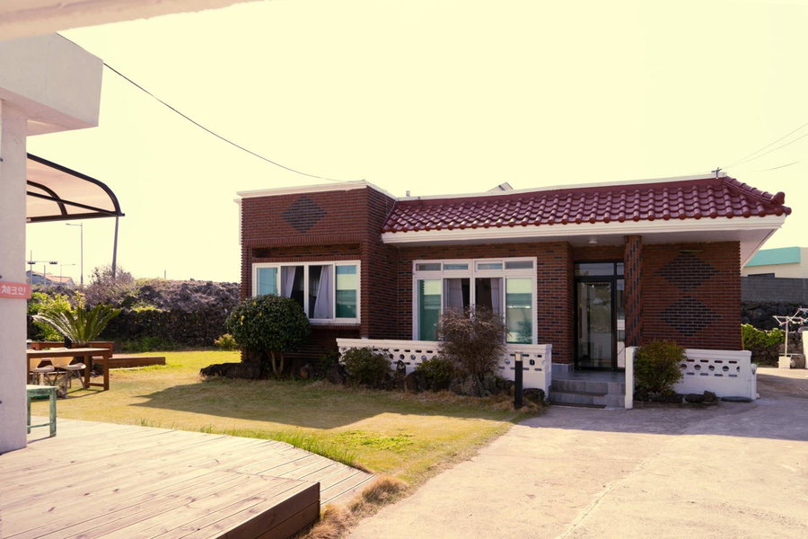 Hello Project Guesthouse, Jeju, South Korea