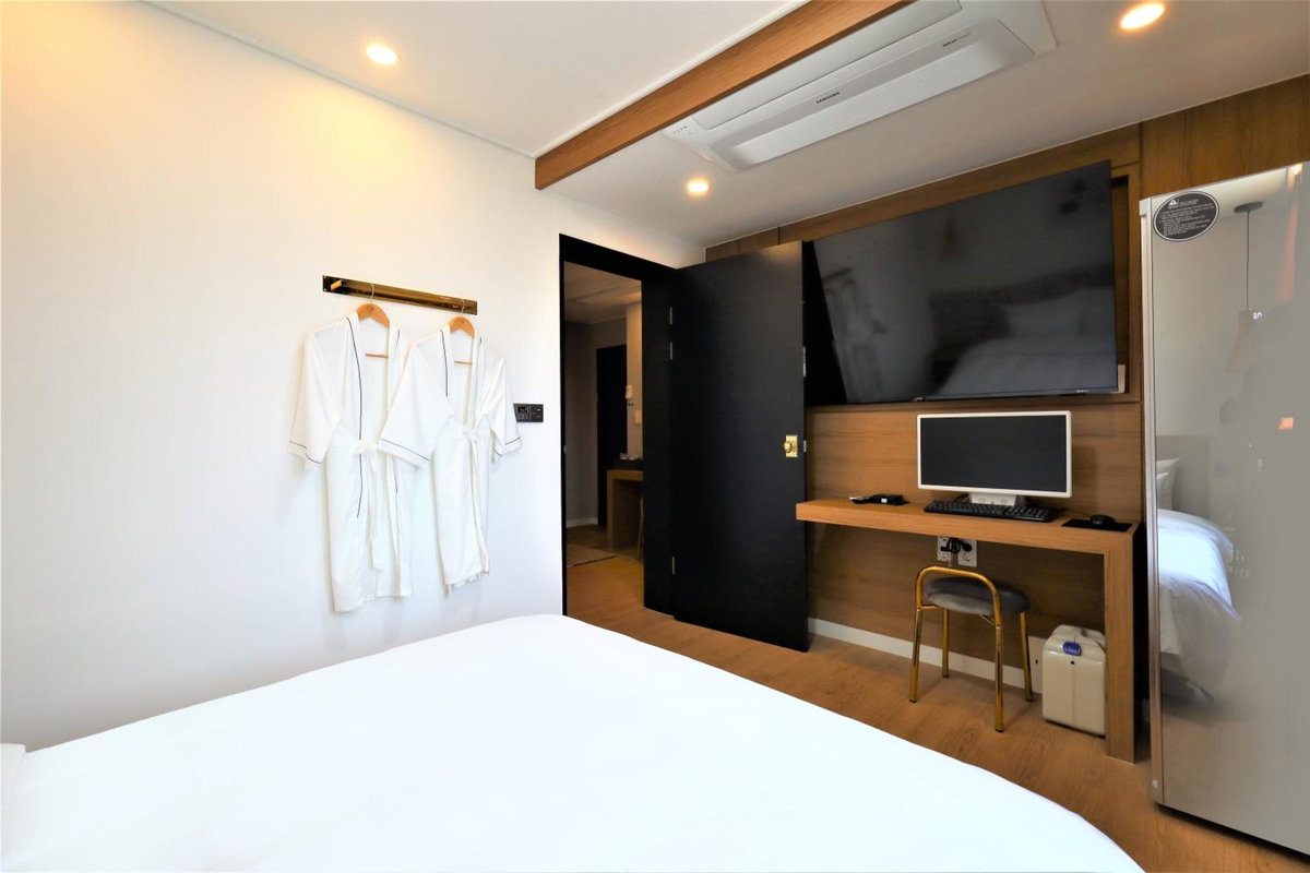 De Lamour Hotel, South Korea