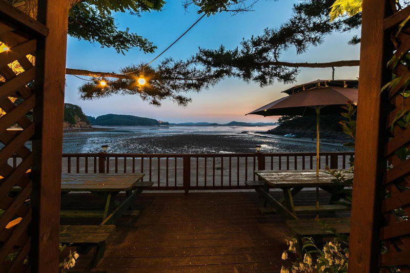 Healing beach pension, Taean, Corea del Sur