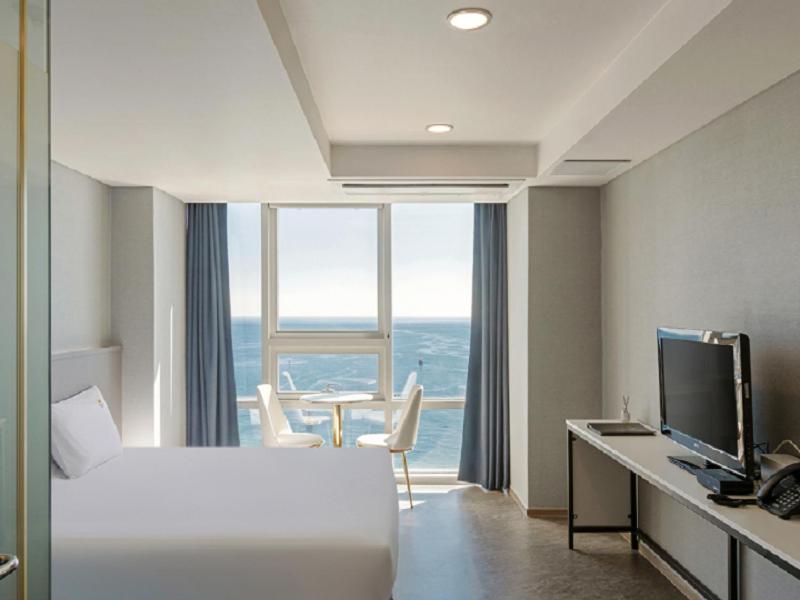 Sun Cloud Hotel, Busan, 대한민국