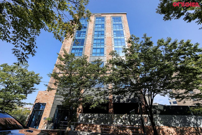 Brown-Dot Hotel Shinho, Busan, 대한민국