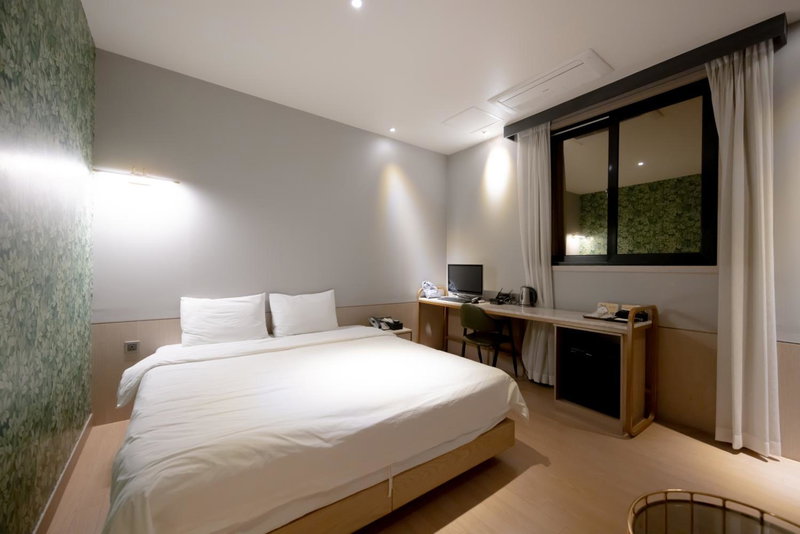 Hound Hotel Seomyeon-Beomcheon, Busan, 대한민국