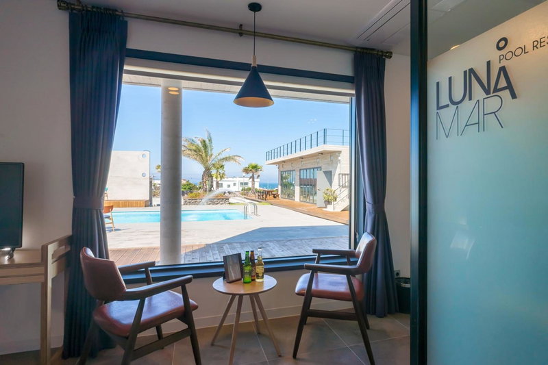Lunamar Pension, Jeju, South Korea