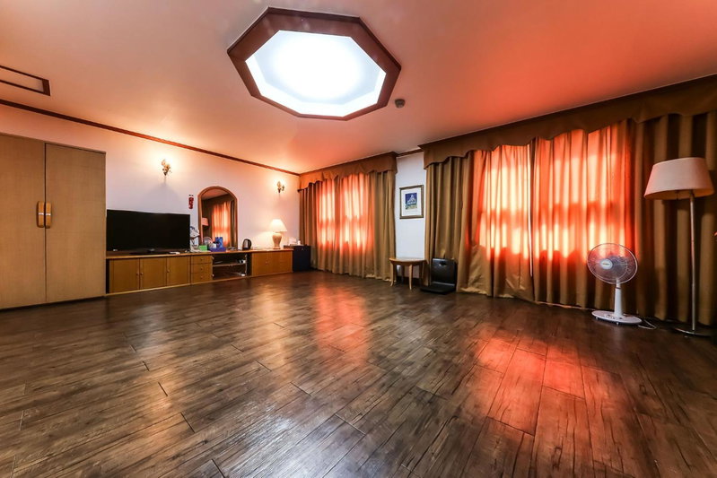 Kyungha Spa Hotel, Daejeon, 대한민국