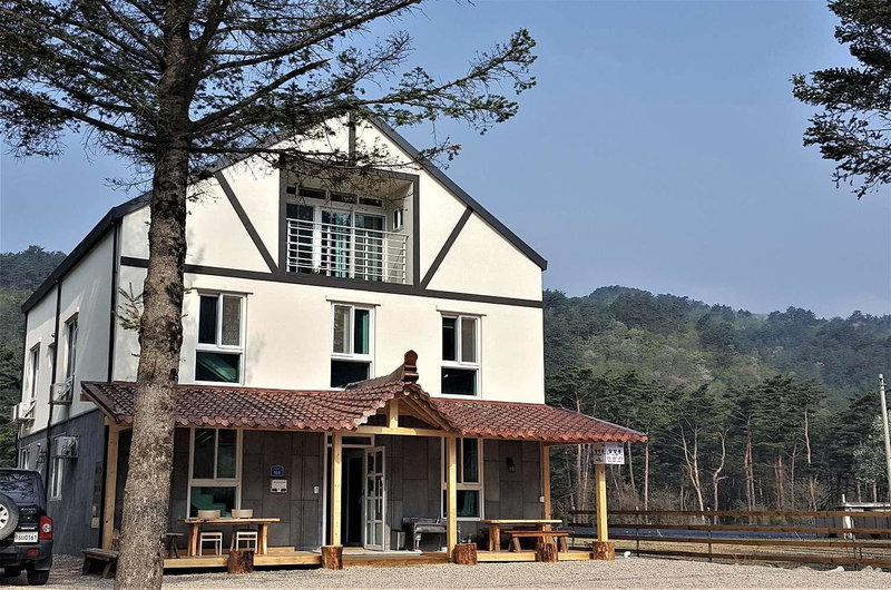 오대산 달빛펜션 Odaesan Moonlight Pension, Pyeongchang, Южная Корея