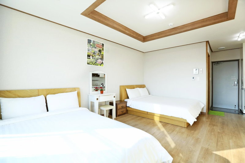 Jeju DK House Pension, Seogwipo, South Korea