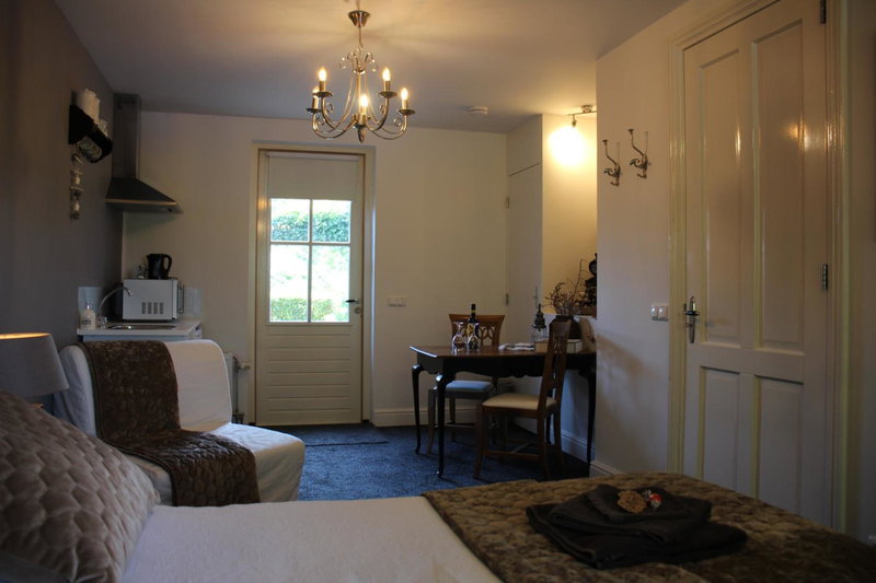 Studio Bed and Breakfast Zaans Moment, Assendelft, Pays-Bas