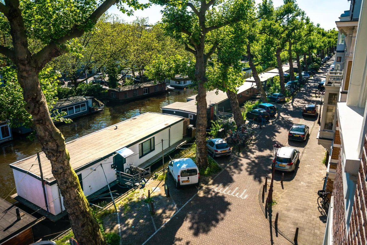 Amsterdam-Houseboat-Amstel, The Netherlands