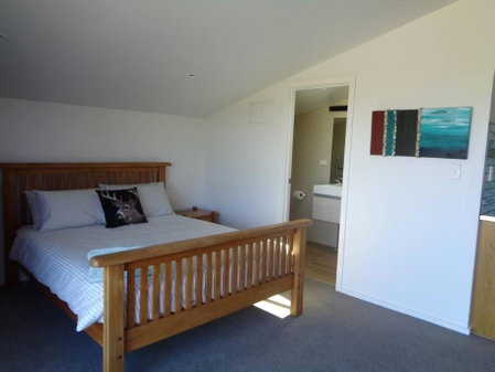 Ruby Bay Loft Accommodation, Nelson, New Zealand