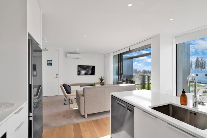 Top Floor Luxury City Central w Sunny Balcony, Christchurch, Nouvelle-Zélande
