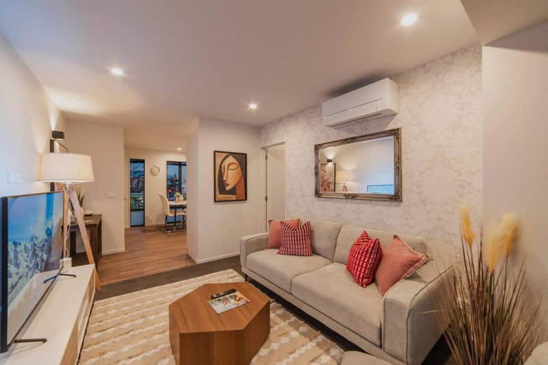 Triple Treat on Fitzgerald - Your 3-BR Getaway, Christchurch, New Zealand
