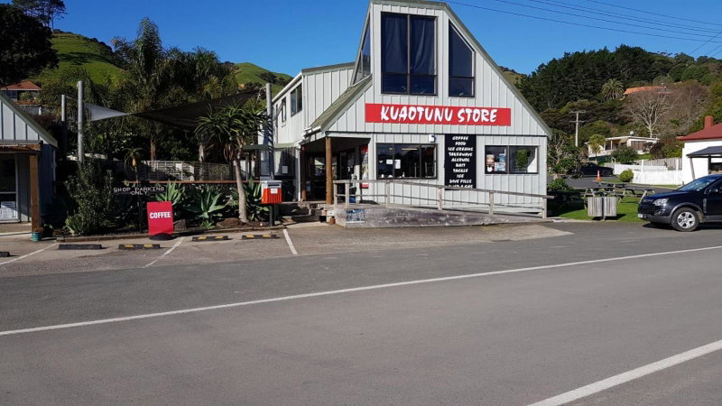 Kahukura, Kuaotunu, New Zealand