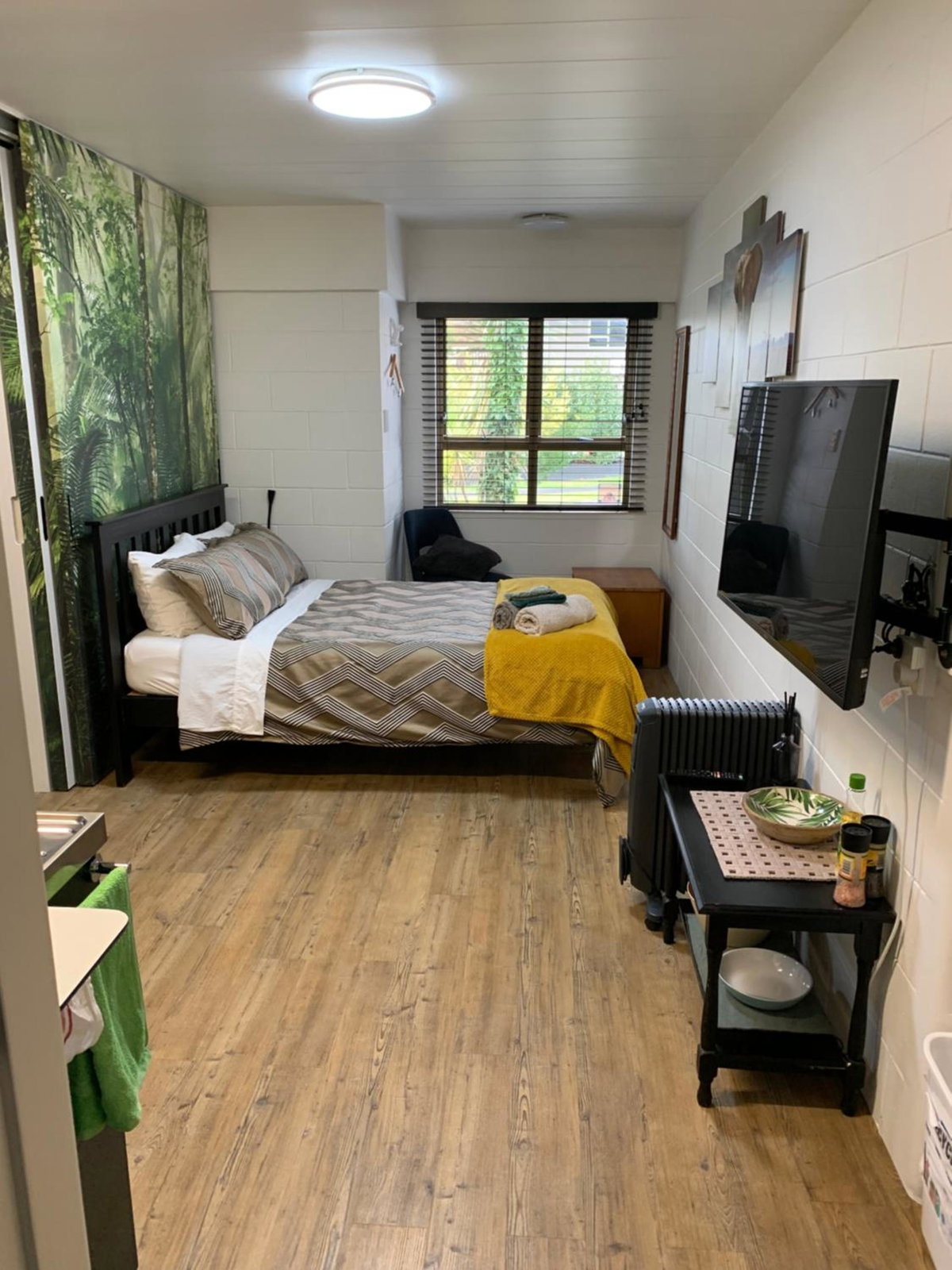 Suburban Studio, Nouvelle-Zélande