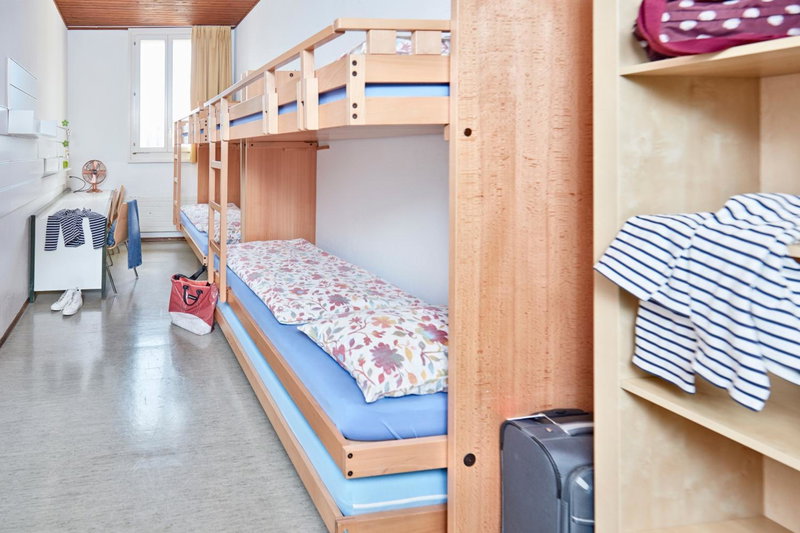 Ostello Montebello - Bellinzona Youth Hostel, Bellinzona, Швейцария