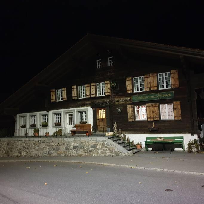White Home in Aeschi Bei Spiez, Aeschi bei Spiez, Schweiz