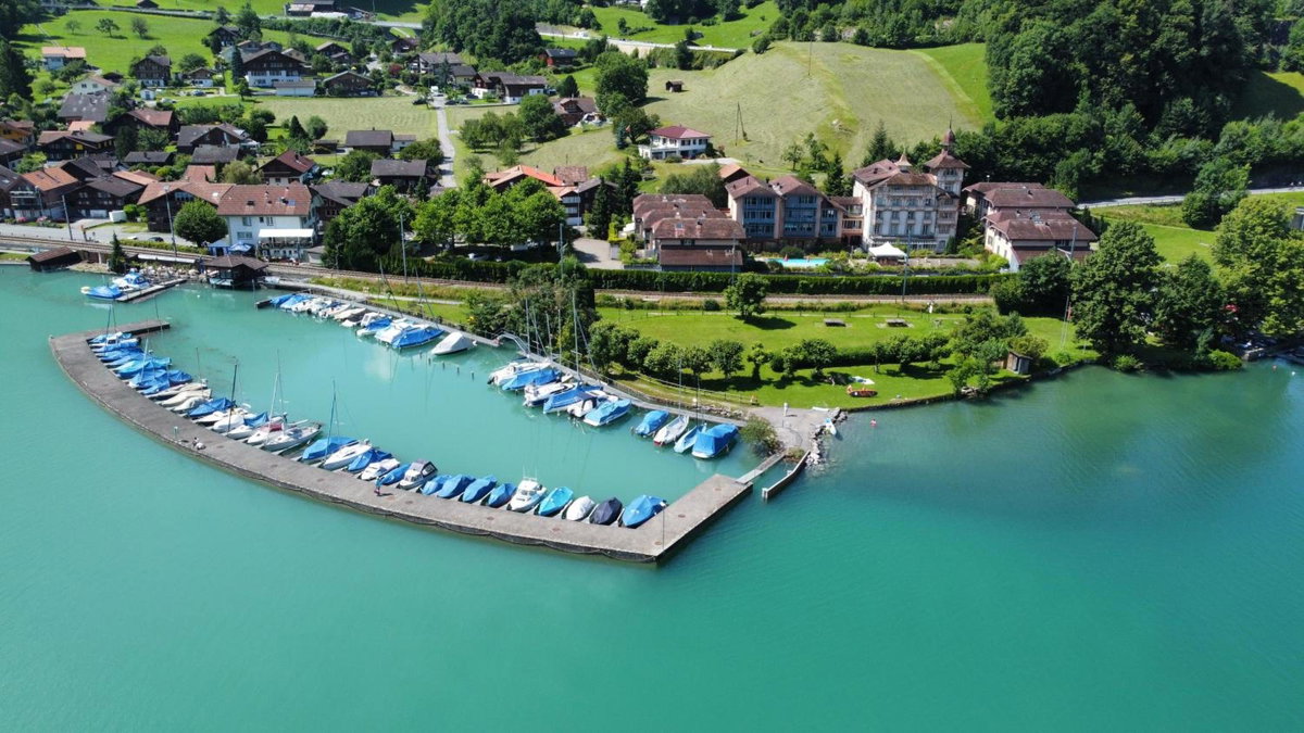Seeparadiesli am schönen Thunersee, Швейцария