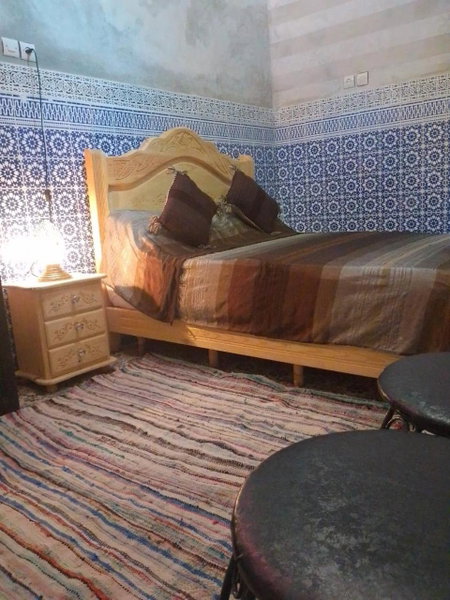 Riad lala Drissia, Gare de Tanger-Fès, Marruecos