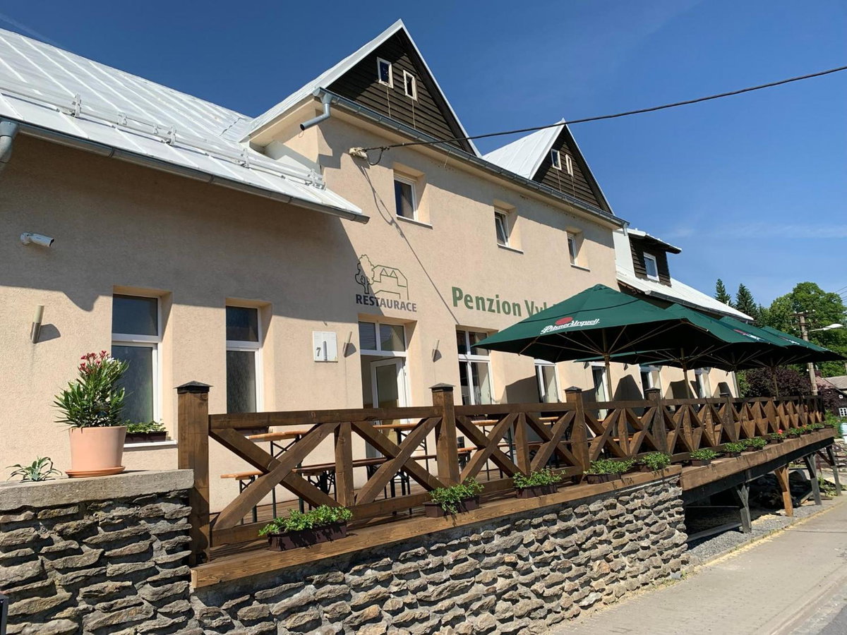 Hotel · Penzion a Restaurace Vyhlídka, Klatovy