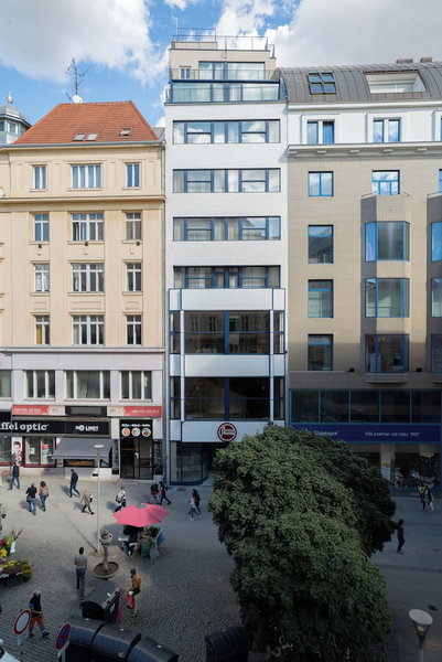 Hotel Avion - National Cultural Monument - ICONIC HOUSES, Brno, Czechia