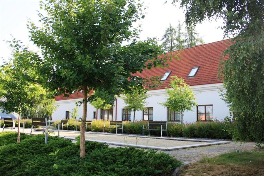 Depandance - vedlejší budova u Zámku Třešť, Třešť, Czechia