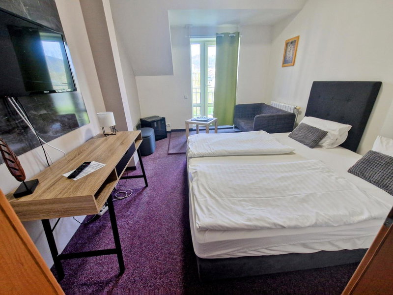 Family hotel Maxim, Beroun, Чехия