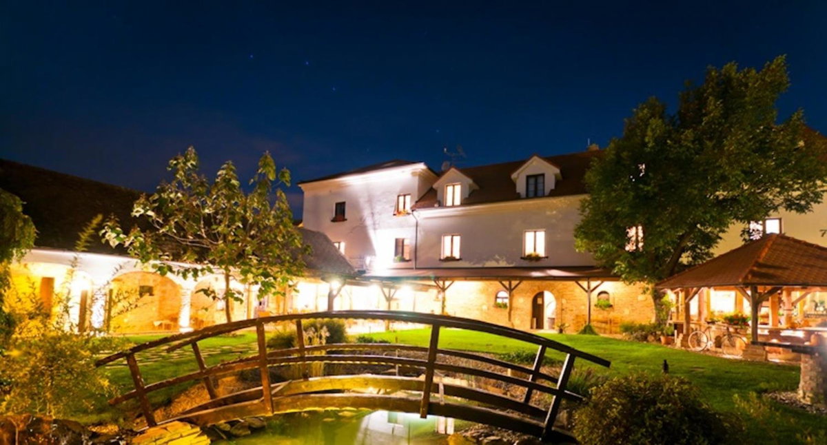 Hotel · Villa Daniela, Breclav