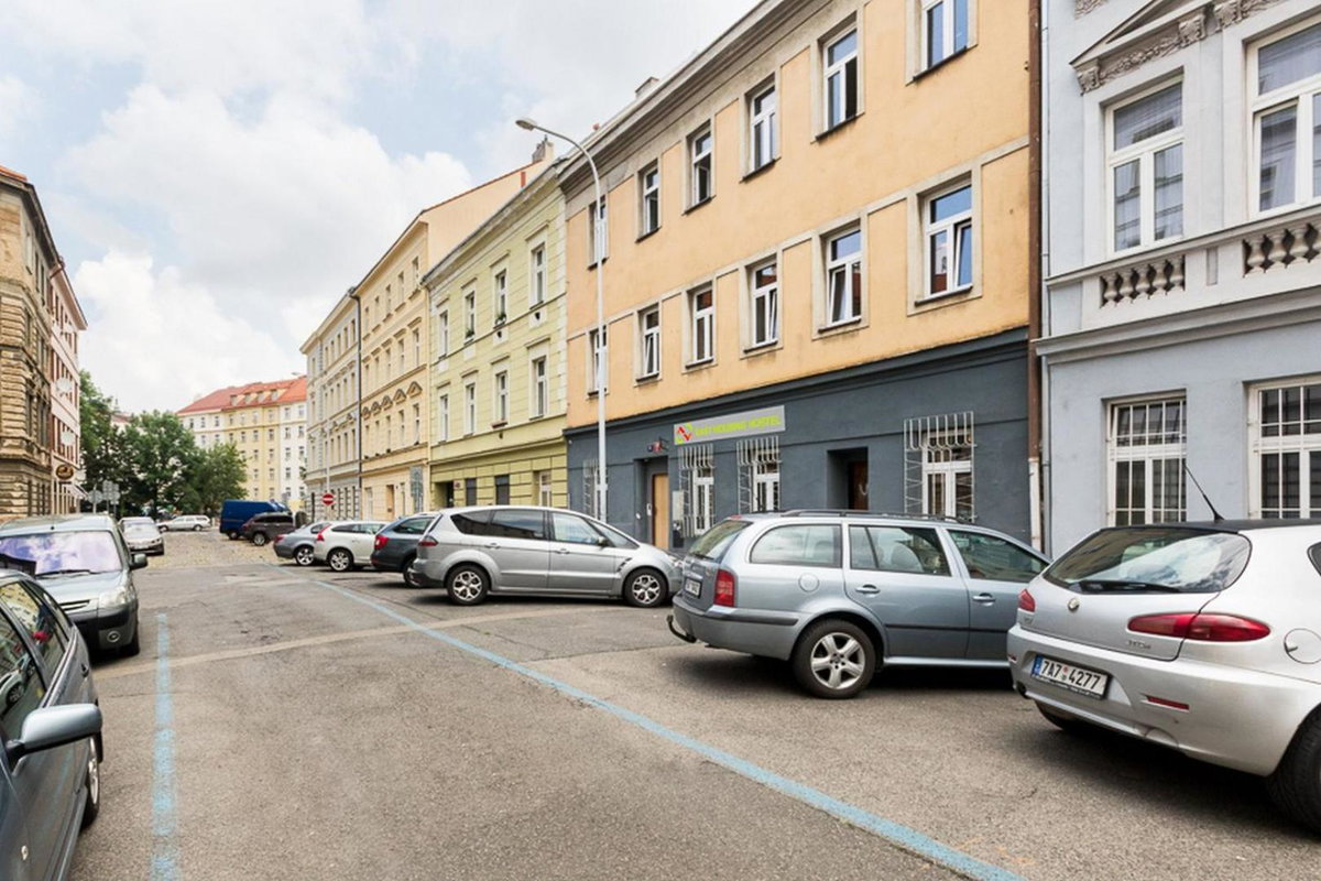 Easy Housing, Czechia