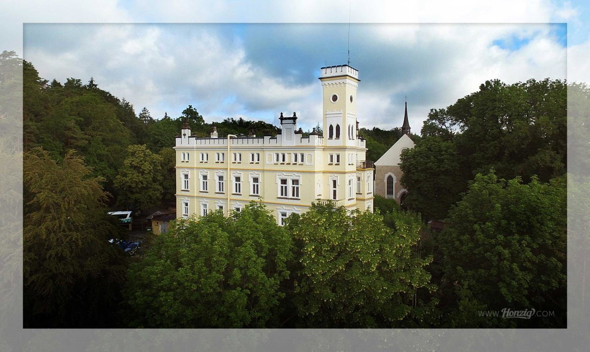 Hotel · Hotel Štekl - Hrubá Skála, Jicin