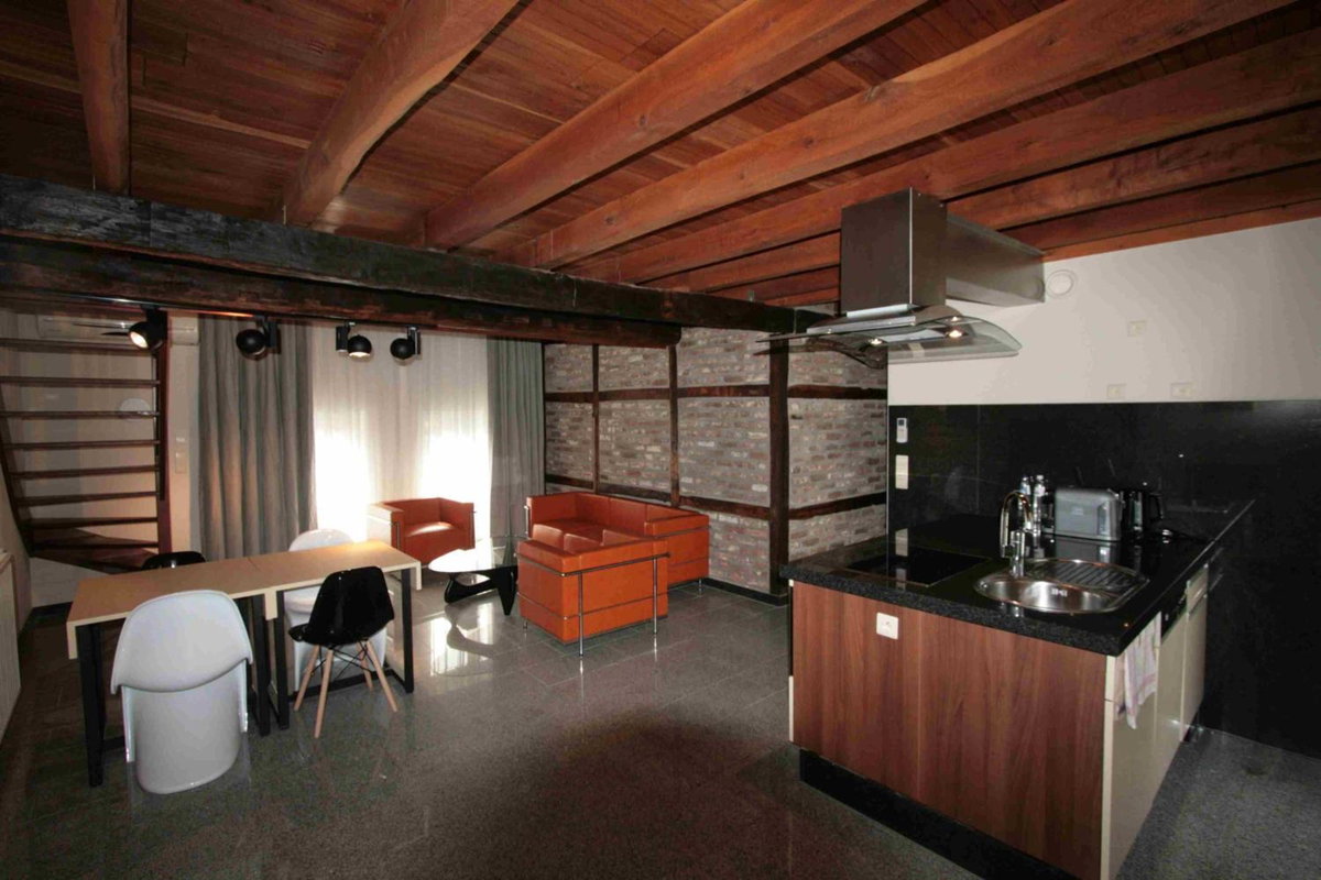 Hotel · Amosa Liège City Centre Apart Regence 10, Liège