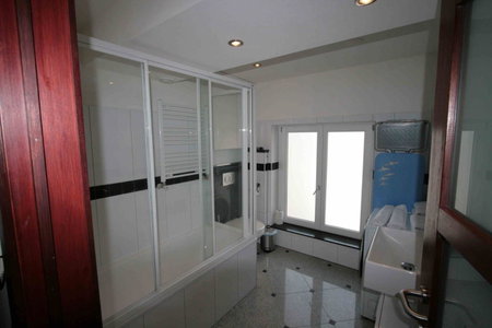 Amosa Liège City Centre Apart Regence 10, Liège, Bélgica