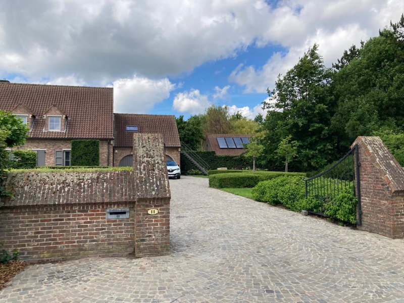Rustig appartement in het groen met terras, Kontich, Belgium