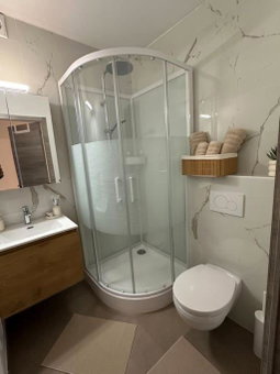 Chambre neuve 1 ou 2 personnes, Mons, Belgium