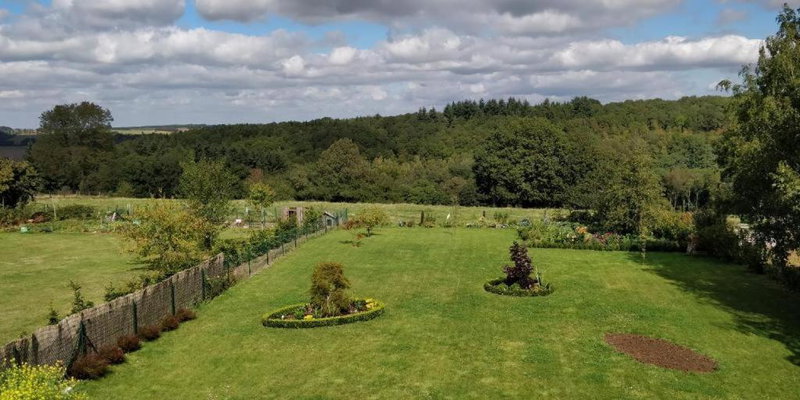 Le bordon, Durnal, Belgium
