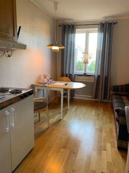 Brålanda Hotell & Vandrarhem - Hostel, Vaenersborg, Sweden