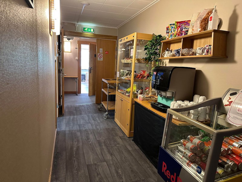 Brålanda Hotell & Vandrarhem - Hostel, Vaenersborg, Sweden