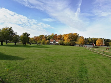 Ekeby i Bro, Bro, Sweden