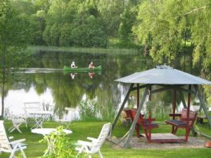 Hotel · Lottas Rum, Smedjebacken