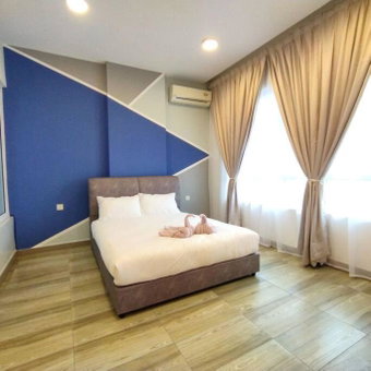 OCTAGON PREMIUM IPOH l TOWN CENTER l by Grab A Stay l 6-8PAX, Ipoh, Malaysia