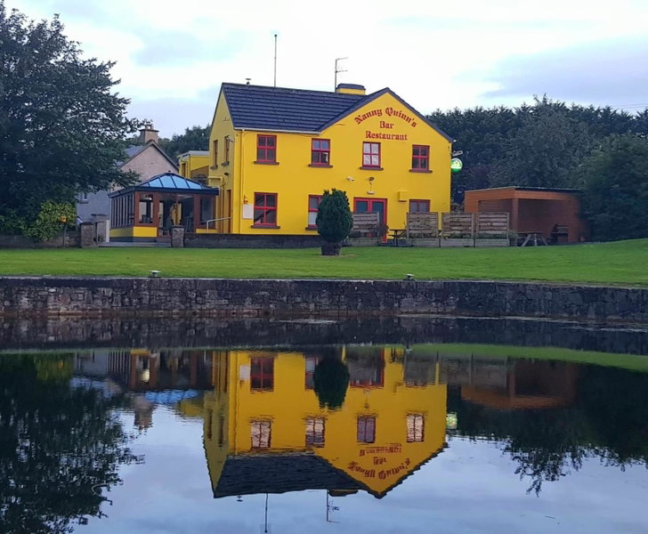 Nanny Quinn's Apartment, An Muileann gCearr, Ireland