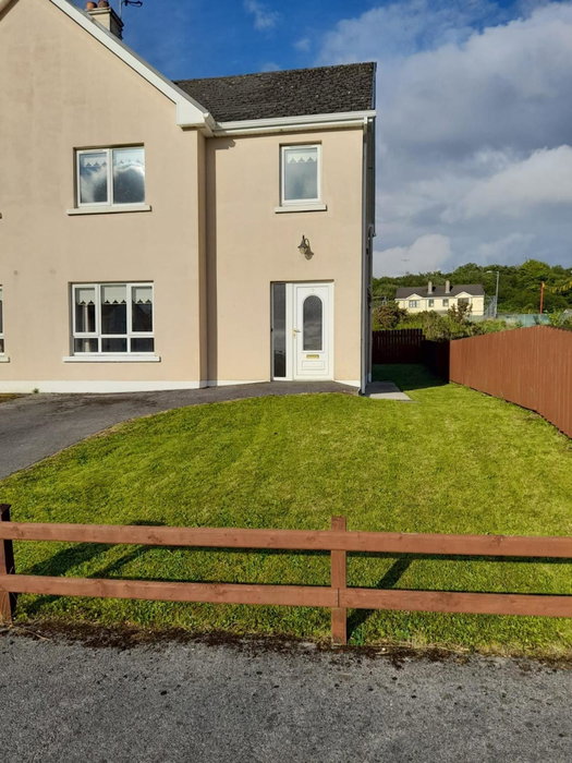 NO 9 The Willows, Ballinamore, Entire home, Ballinamore, Ireland