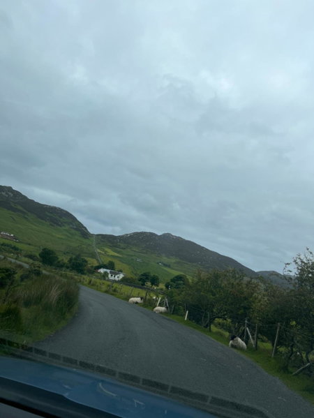 Mia's Self Catering Holiday Cottage Donegal, Claggan, Ирландия
