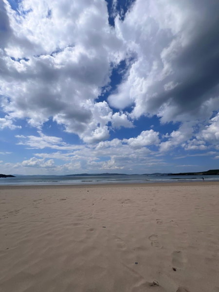 Mia's Self Catering Holiday Cottage Donegal, Claggan, Ирландия