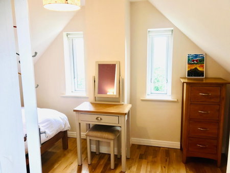 Peaceful Red Deer Cosy Apt in Letterfrack near The Connemara National Park, Letterfrack, Ireland