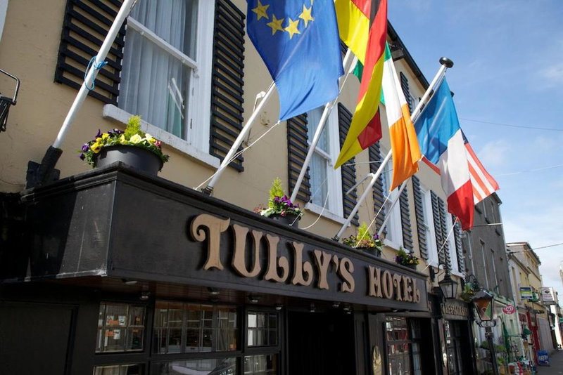 Tully's Hotel, Castlerea, Ireland