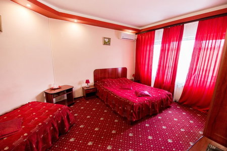Pensiunea Crystal, Iaşi, Румыния