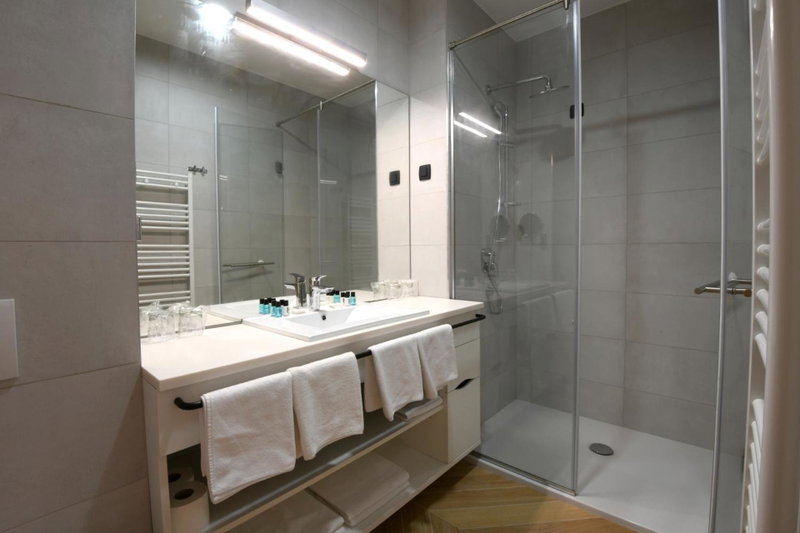 Aparthotel Milenij, Baška Voda, Croatia